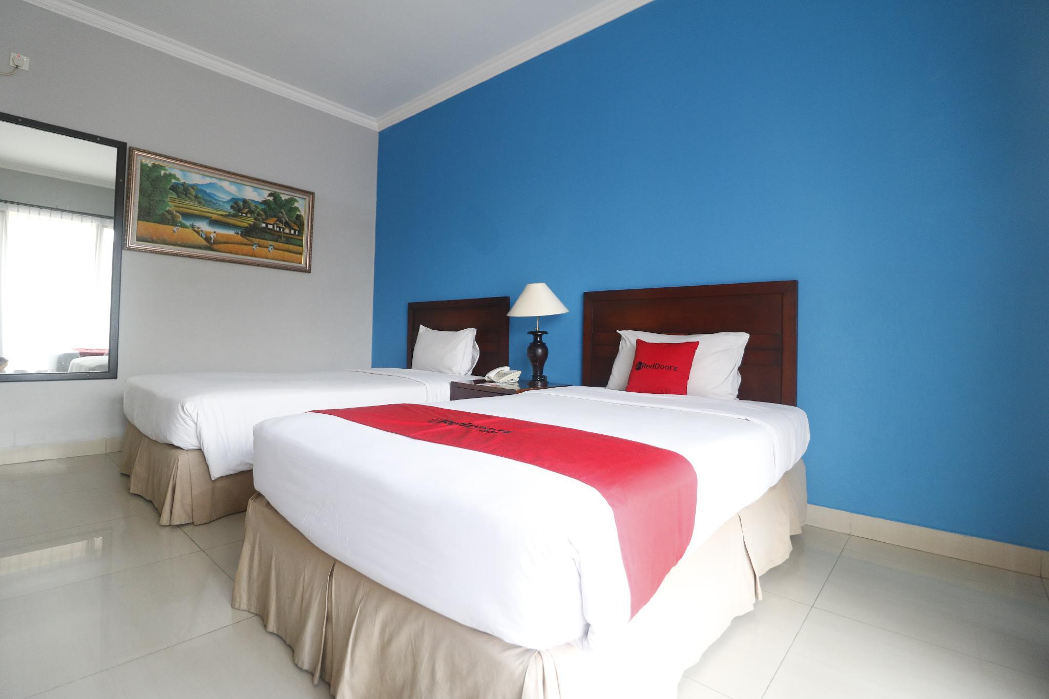 Готель Reddoorz Premium @ Bukit Damai Indah Балікпапан Екстер'єр фото