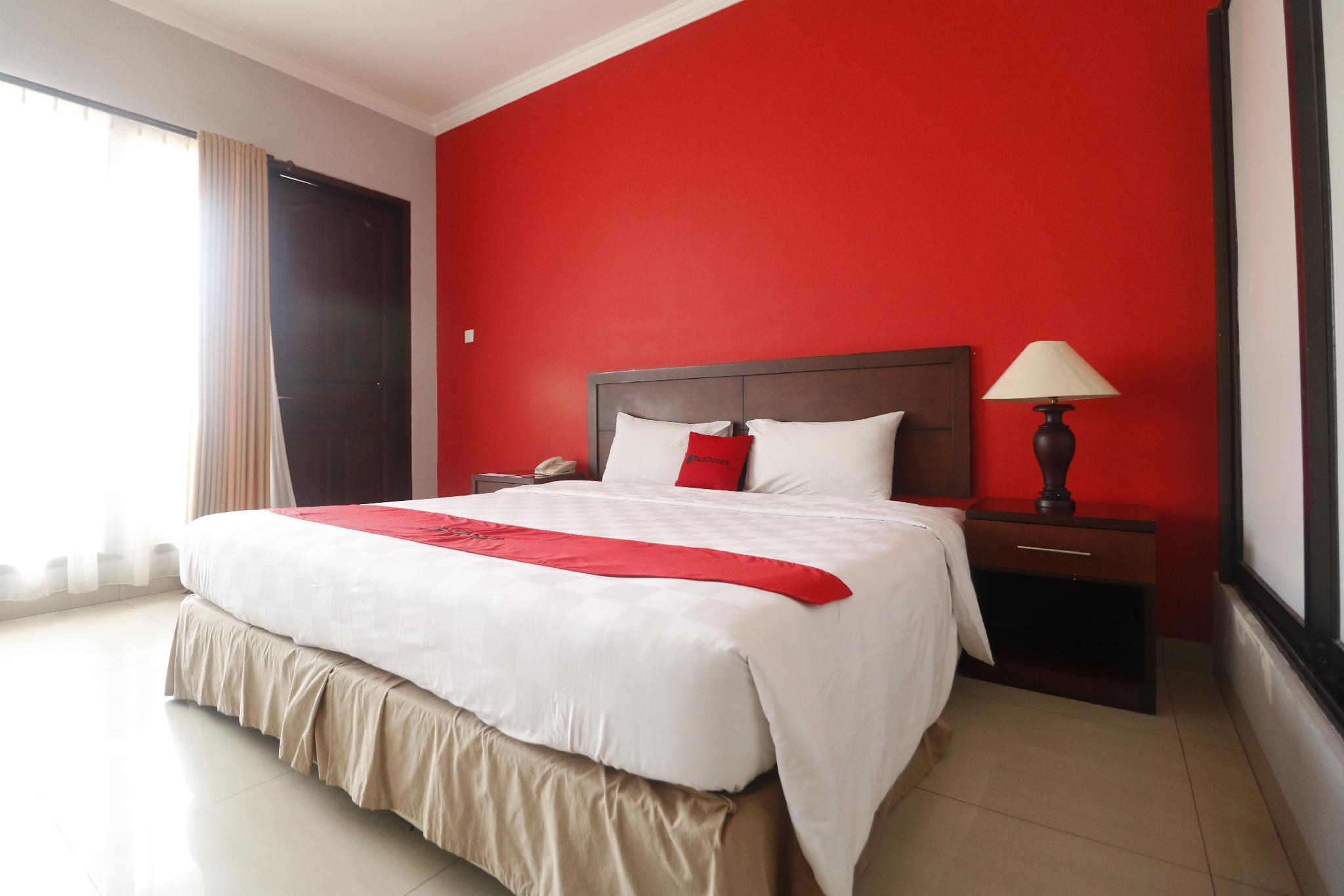 Готель Reddoorz Premium @ Bukit Damai Indah Балікпапан Екстер'єр фото